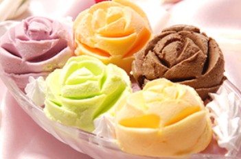 冰雪情缘冰淇淋加盟和其他餐饮加盟品牌有哪些区别？冰雪情缘冰淇淋品牌优势在哪里？