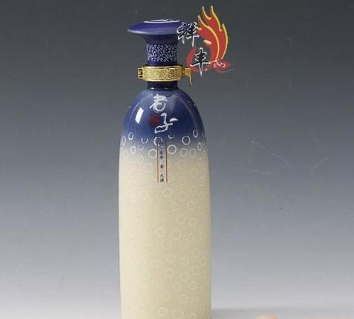 加盟景德镇陶瓷酒瓶有哪些优势，加盟景德镇陶瓷酒瓶品牌须知