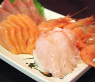 黑方日本料理加盟优势有哪些？了解优势从黑方日本料理介绍下手