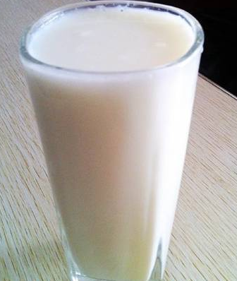 中鲁绿源鲜奶吧加盟能给加盟商带来哪些优势？