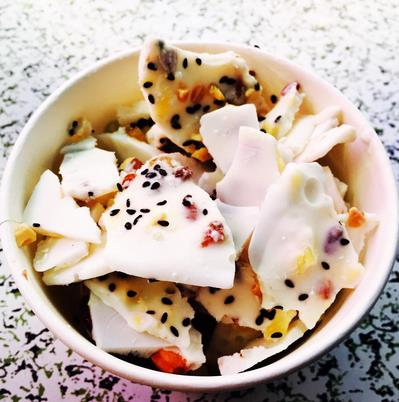 载韩家韩式炒酸奶加盟条件有哪些？加盟载韩家韩式炒酸奶的加盟商能否获取利润？