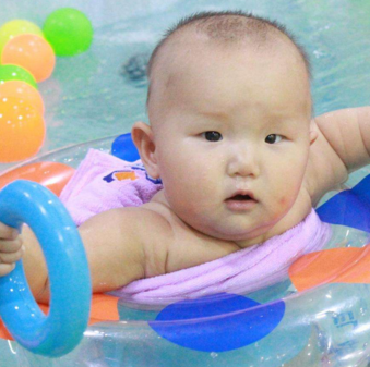加盟泑泑贝婴儿游泳馆你知道哪些优势？