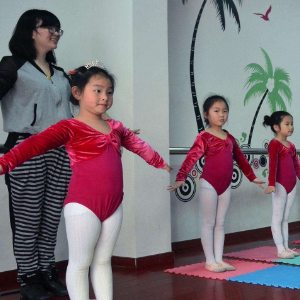 加盟天鸽舞蹈培训你知道哪些优势？