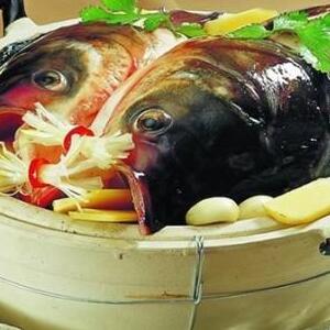 非池中土锅焖鱼加盟和其他餐饮加盟品牌有哪些区别？非池中土锅焖鱼品牌优势在哪里？
