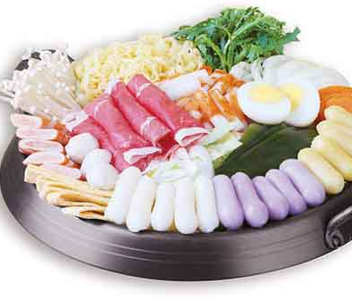 米字旁韩式年糕火锅加盟和其他餐饮加盟品牌有哪些区别？米字旁韩式年糕火锅品牌优势在哪里？