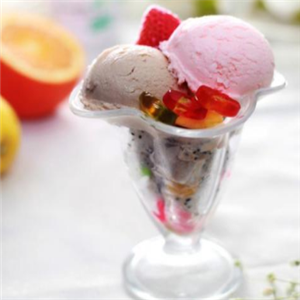 银女郎冰冻酸奶加盟条件有哪些？银女郎冰冻酸奶喜欢哪类加盟商？