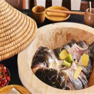 鱼品记泉水蒸汽石锅鱼加盟条件有哪些？鱼品记泉水蒸汽石锅鱼喜欢哪类加盟商？