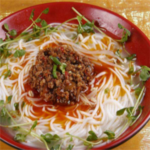 越南阿曼酸汤鱼米线加盟