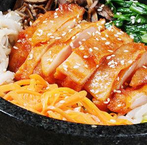 食趣石代韩式石锅捞饭加盟信息介绍，让您创业先走一步！