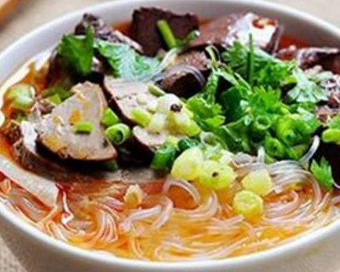南京鸭血粉丝汤加盟和其他餐饮加盟品牌有哪些区别？南京鸭血粉丝汤品牌优势在哪里？