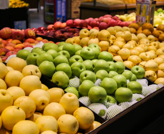 果V多水果超市加盟费用要多少？我可以加盟吗？