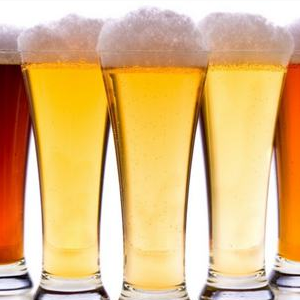 青岛啤酒多彩扎啤加盟和其他酒水加盟品牌有哪些区别？青岛啤酒多彩扎啤品牌优势在哪里？