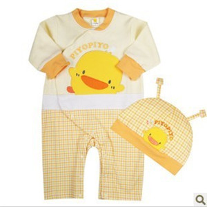 黄色小鸭婴童服的加盟优势有哪些？现在加盟晚吗？