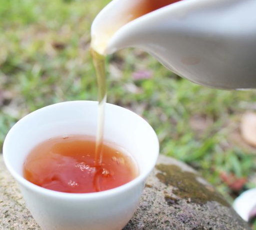 大红袍茶叶加盟，食品行业加盟首选，让您创业先走一步！