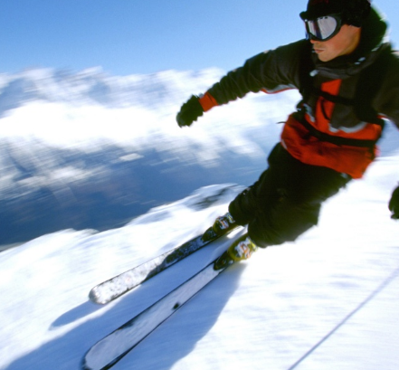 四季滑雪加盟和其他教育加盟品牌有哪些区别？四季滑雪品牌优势在哪里？