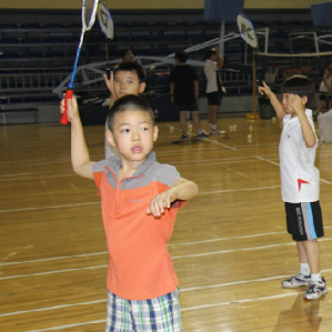 鸿越羽毛球培训加盟流程如何？如何加盟鸿越羽毛球培训品牌？
