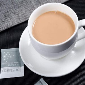 港真奶茶铺加盟能给加盟商带来哪些优势？