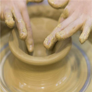 我要加盟一手泥手工陶艺，需要多少钱啊？
