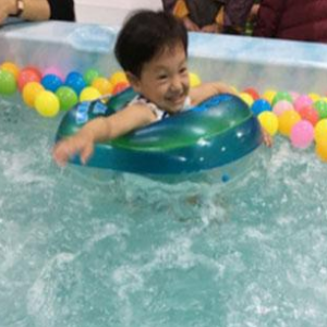 蓝博湾婴幼儿游泳馆加盟