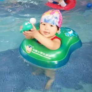 小海星婴儿游泳馆加盟
