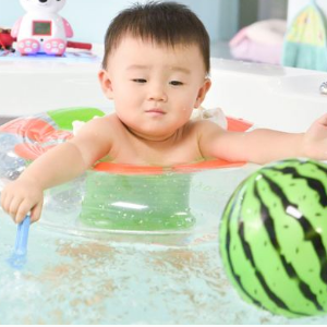 爱得润婴儿游泳馆的加盟优势有哪些？现在加盟晚吗？