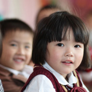 香港大风车幼儿园加盟，幼儿教育行业加盟首选，让您创业先走一步！