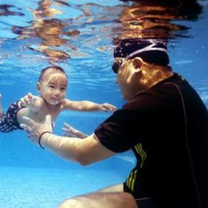 乐游宝宝亲子游泳中心加盟费用多少？婴儿游泳馆加盟选它合适吗？