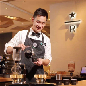 星巴克咖啡师培训加盟和其他餐饮加盟品牌有哪些区别？星巴克咖啡师培训品牌优势在哪里？