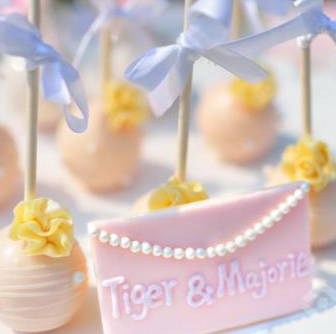 薇的婚礼蛋糕工坊加盟和其他餐饮加盟品牌有哪些区别？薇的婚礼蛋糕工坊品牌优势在哪里？