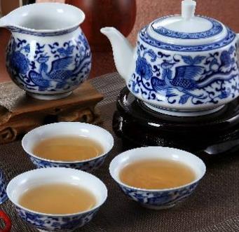 祥越陶瓷茶具加盟信息介绍，让您创业先走一步！