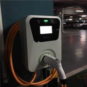 电动车充电站加盟需要哪些条件？人人都可以加盟电动车充电站吗？