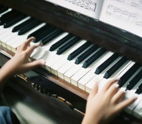 英昌钢琴加盟费用多少？音乐培训加盟选它合适吗？