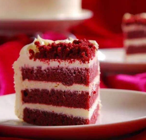 红丝绒蛋糕加盟条件有哪些？加盟红丝绒蛋糕的加盟商能否获取利润？