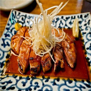杏子日式猪排餐厅加盟
