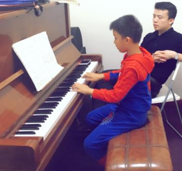 加盟亚运村钢琴培训，需要注意哪些？