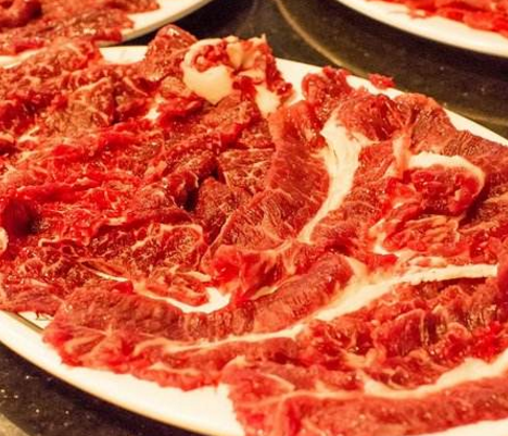 百合里汕头牛肉店加盟和其他火锅加盟品牌有哪些区别？百合里汕头牛肉店品牌优势在哪里？