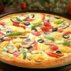 小意呆意大利软披萨的加盟优势有哪些？现在加盟晚吗？