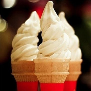 qq冰淇淋加盟和其他餐饮加盟品牌有哪些区别？qq冰淇淋品牌优势在哪里？